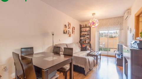 Foto 4 de Planta baixa en venda a Calle Calle Parque de la Vega, Híjar, Las Gabias