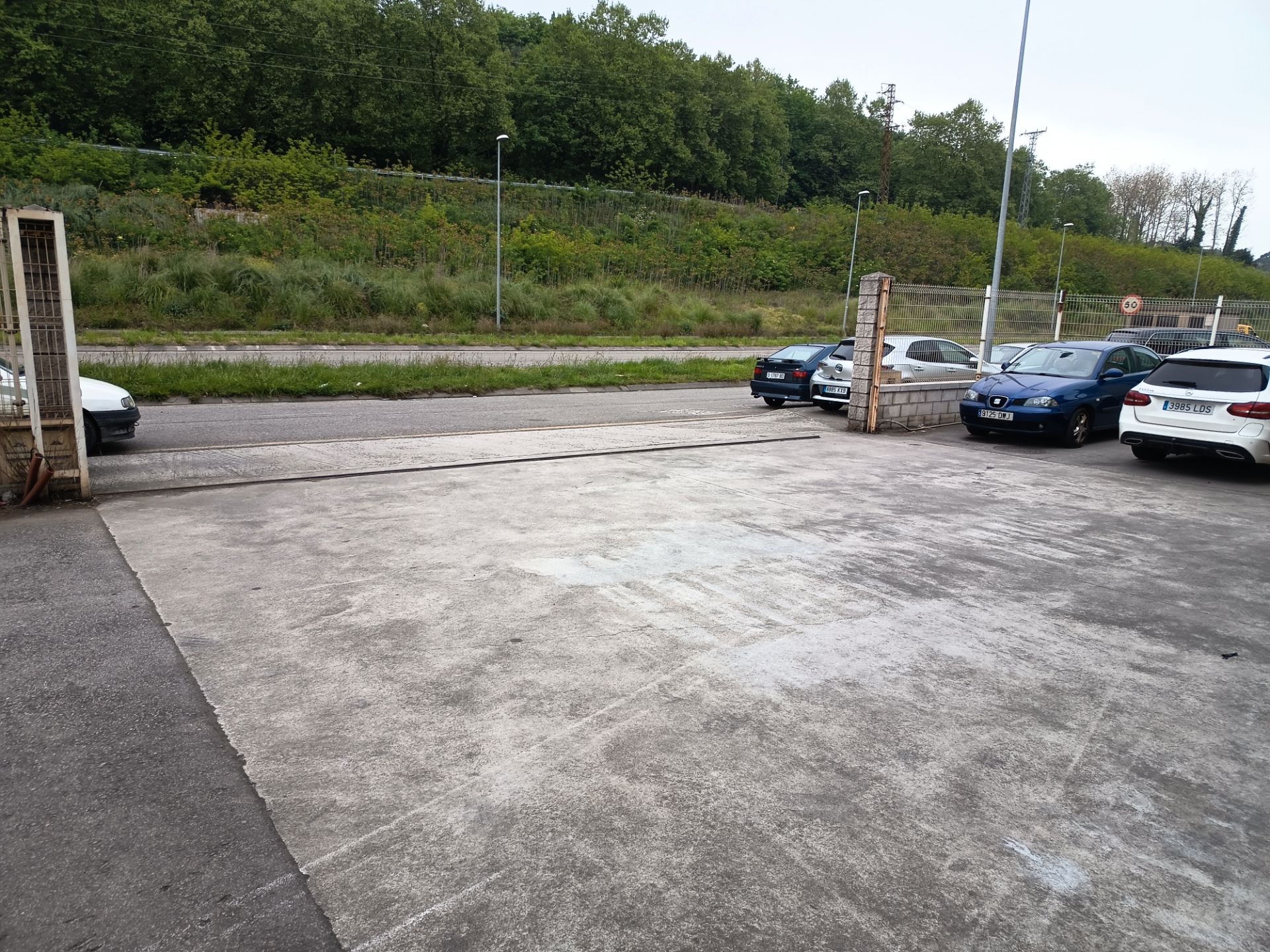 Aparcament de Nau industrial de lloguer en Avilés amb Calefacció i Alarma
