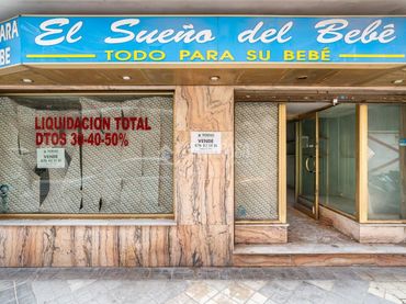 Local comercial en venda a C. Sicilia