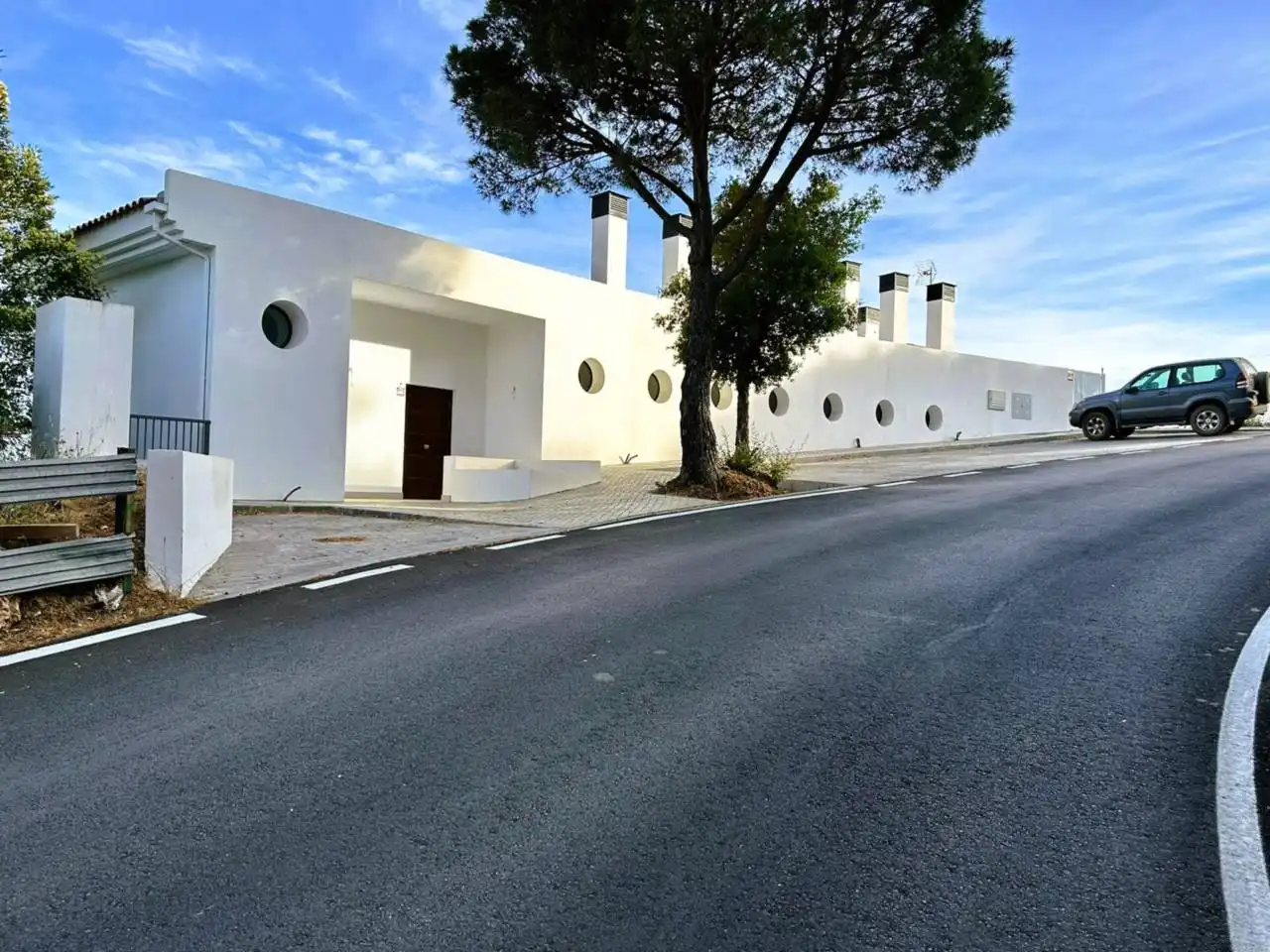 Vista exterior de Local de alquiler en Ojén