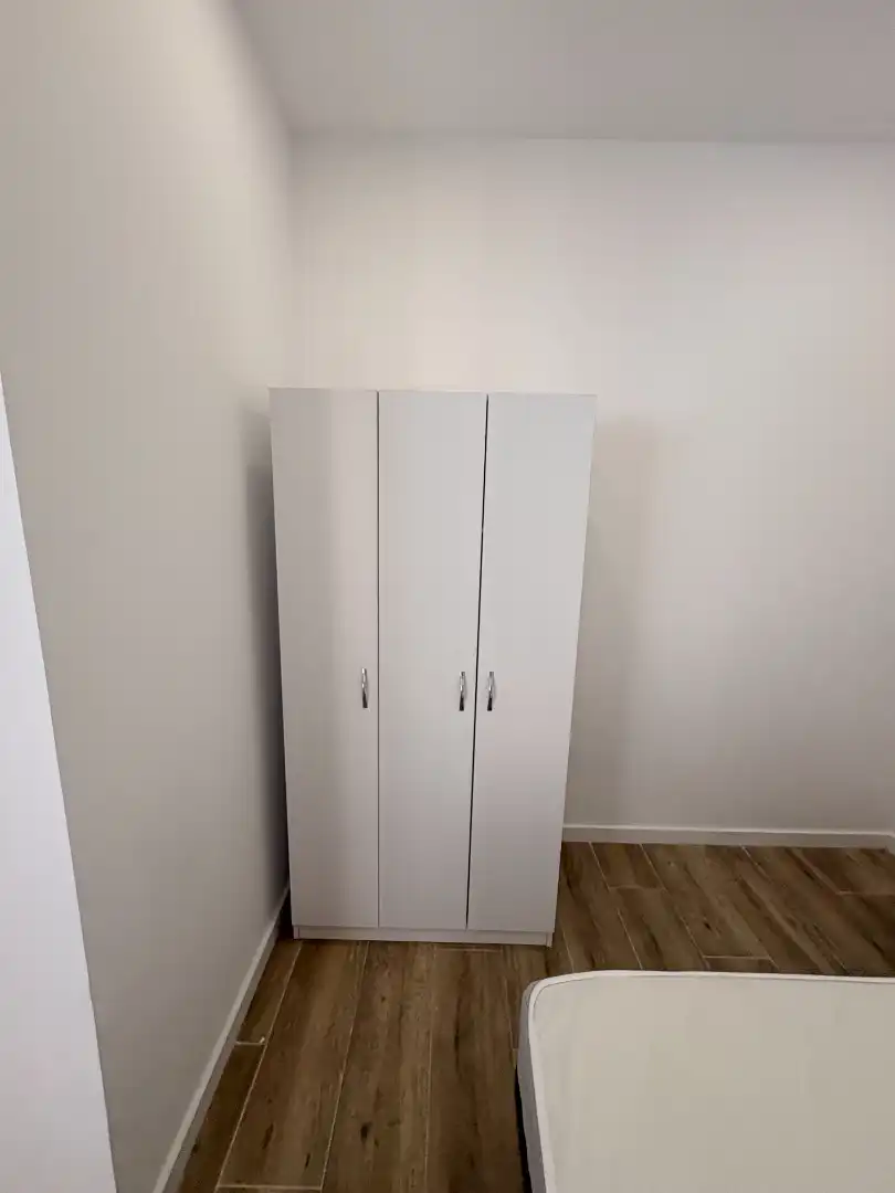 Habitación de Apartamento de alquiler en Xirivella con Amueblado