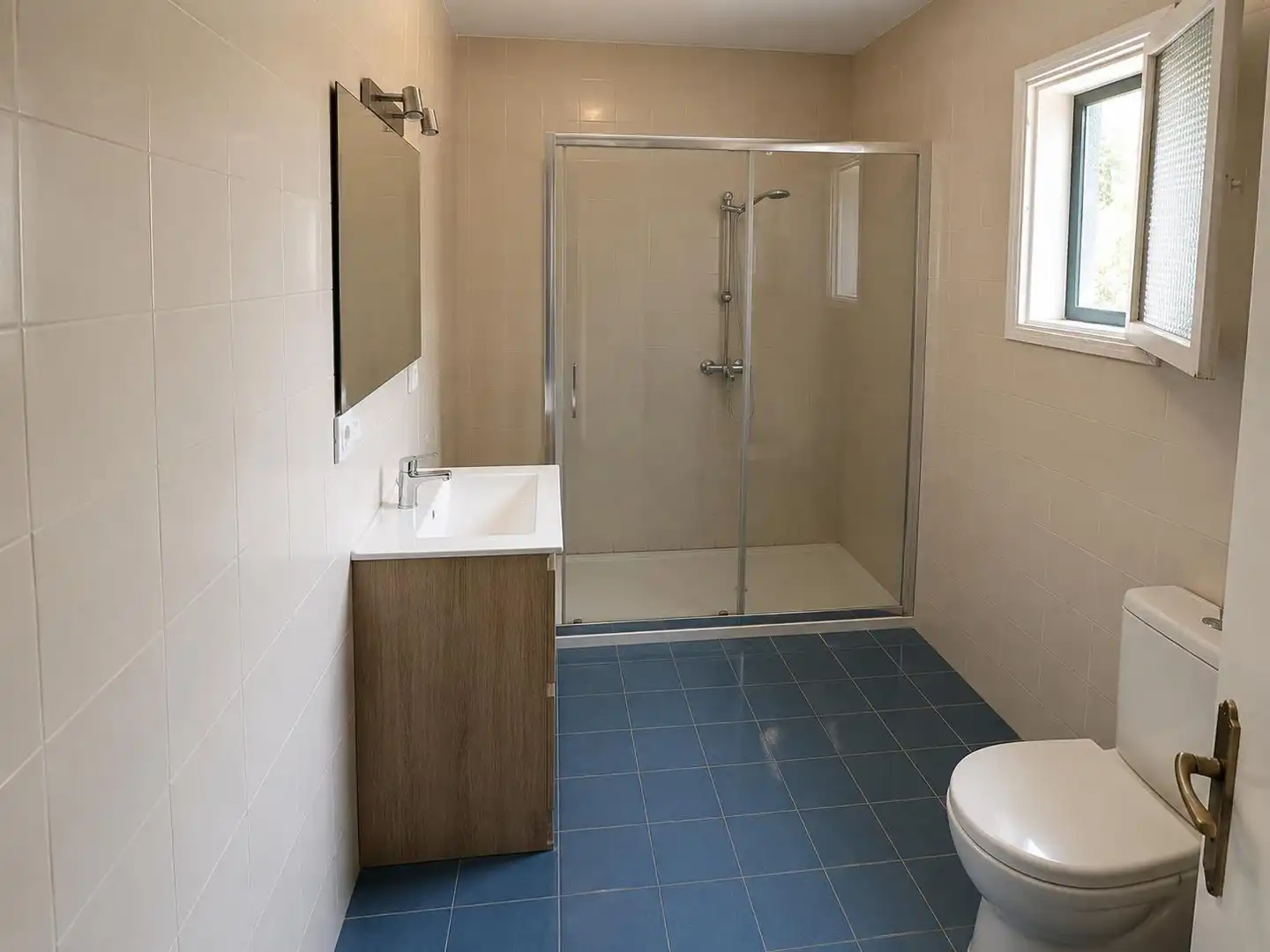 Bany de Casa o xalet en venda en  Palma de Mallorca amb Jardí privat i Moblat