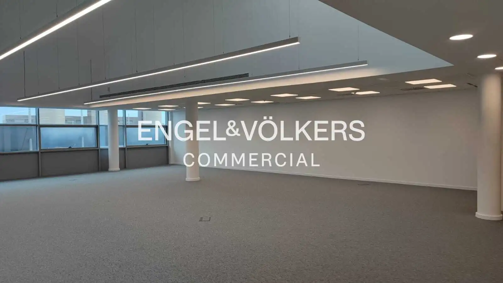 Oficina de alquiler en Badalona con Aire acondicionado y Terraza
