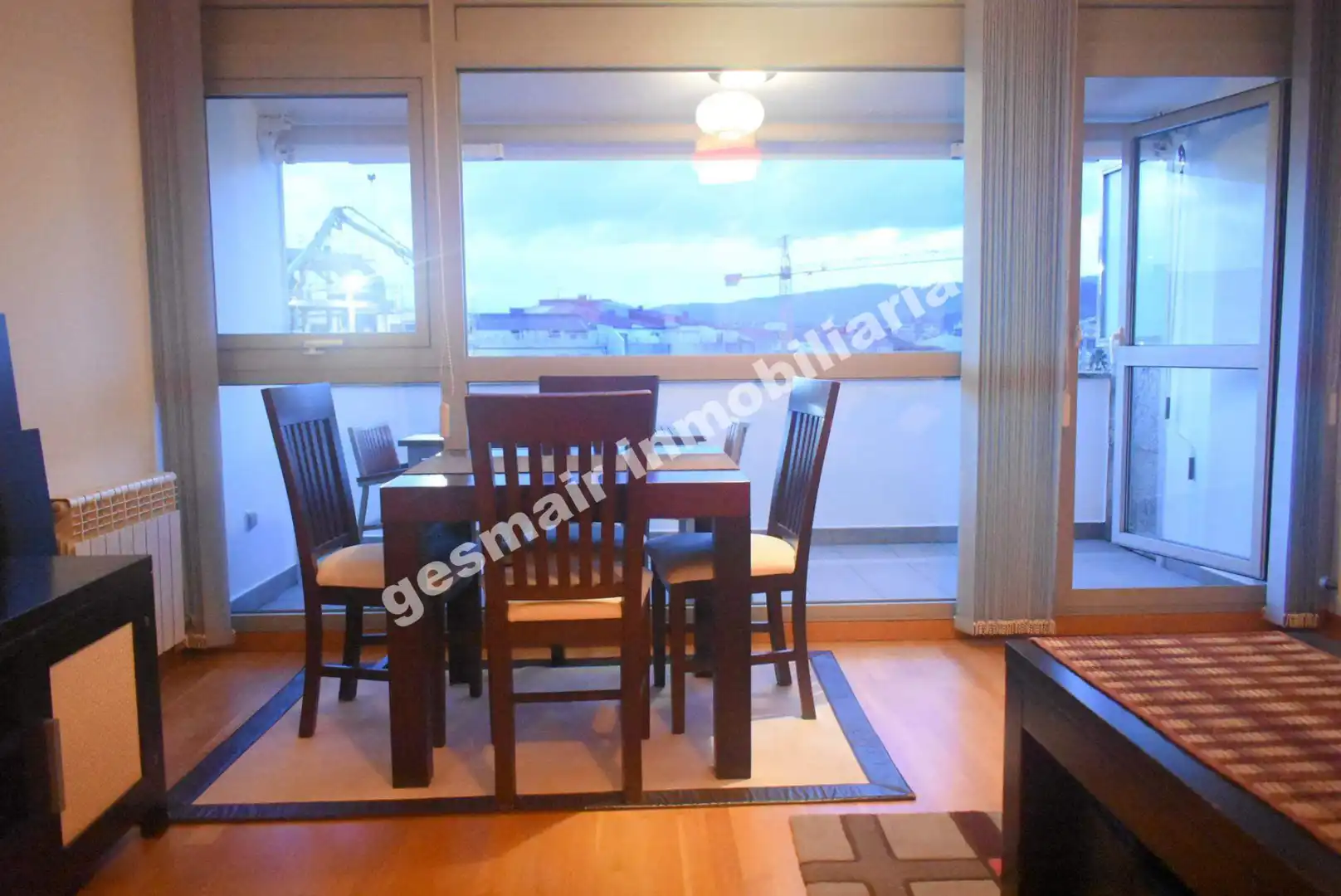 Penthouse with lift to rent in Rúa do Camiño de Ferro 5