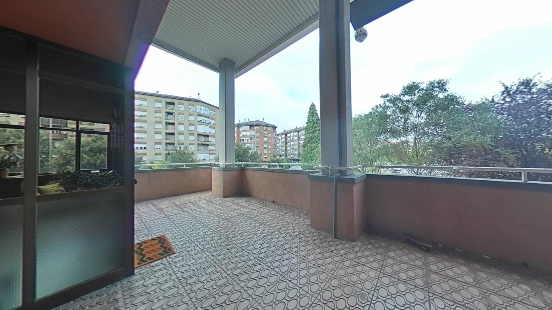 Terrassa de Apartament en venda en Vitoria - Gasteiz