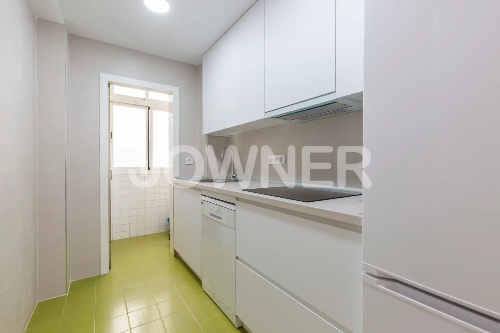 Cocina de Piso de alquiler en Madrid con Calefacción y Lavadora