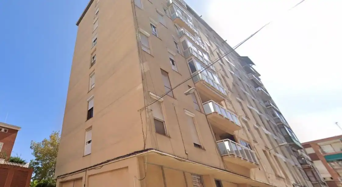 Vista exterior de Piso en venta en Sant Joan Despí
