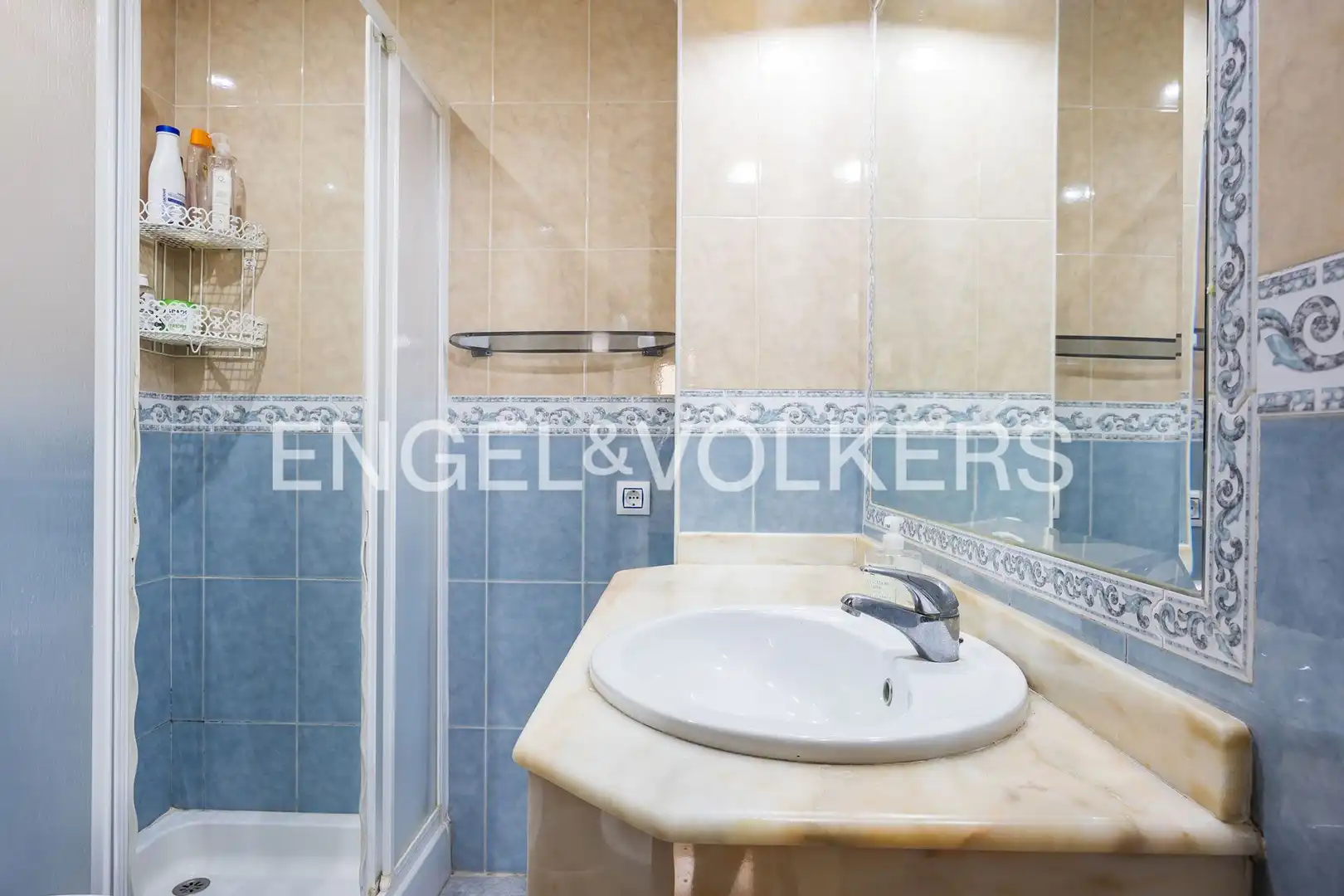 Baño de Planta baja en venta en Chipiona con Calefacción y Terraza