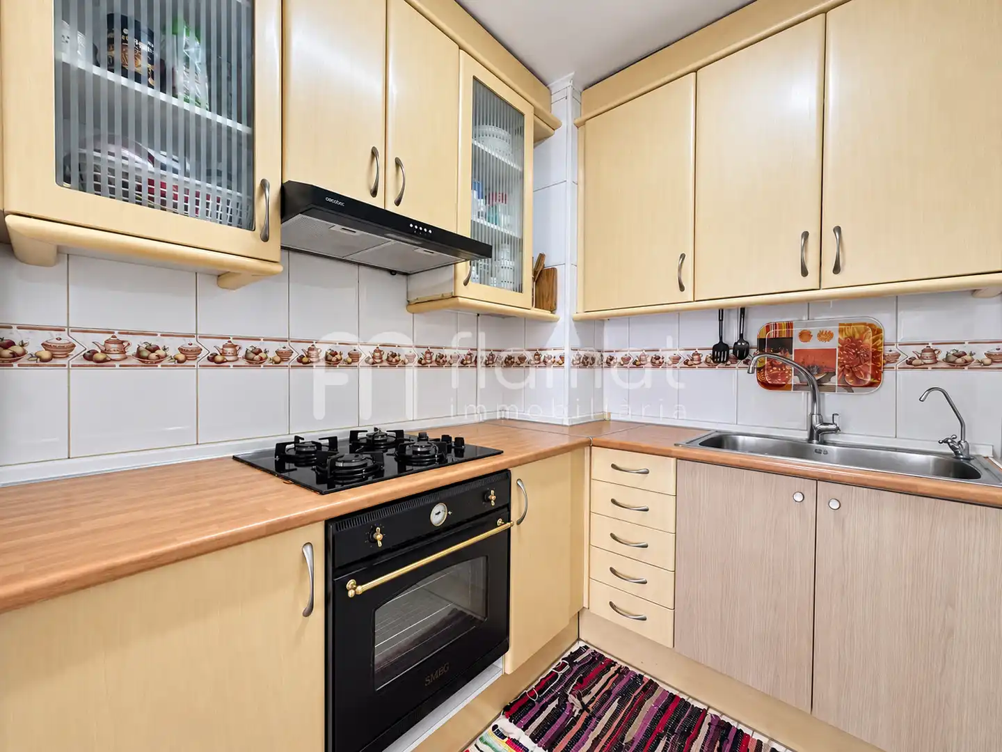 Kitchen of Flat for sale in Mercat - Mas Moixa