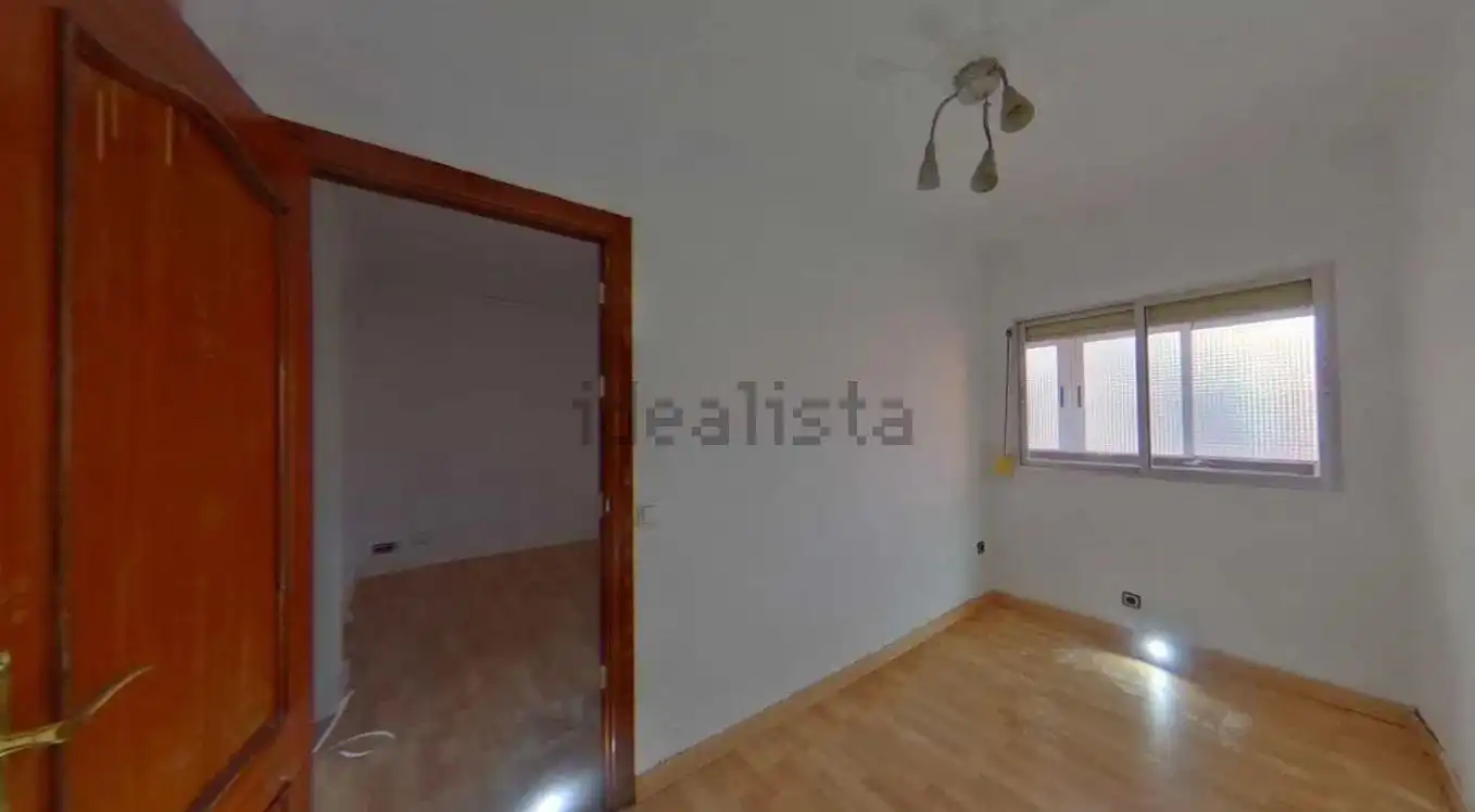 Bedroom of Flat for sale in Madrid  with Parquet flooring