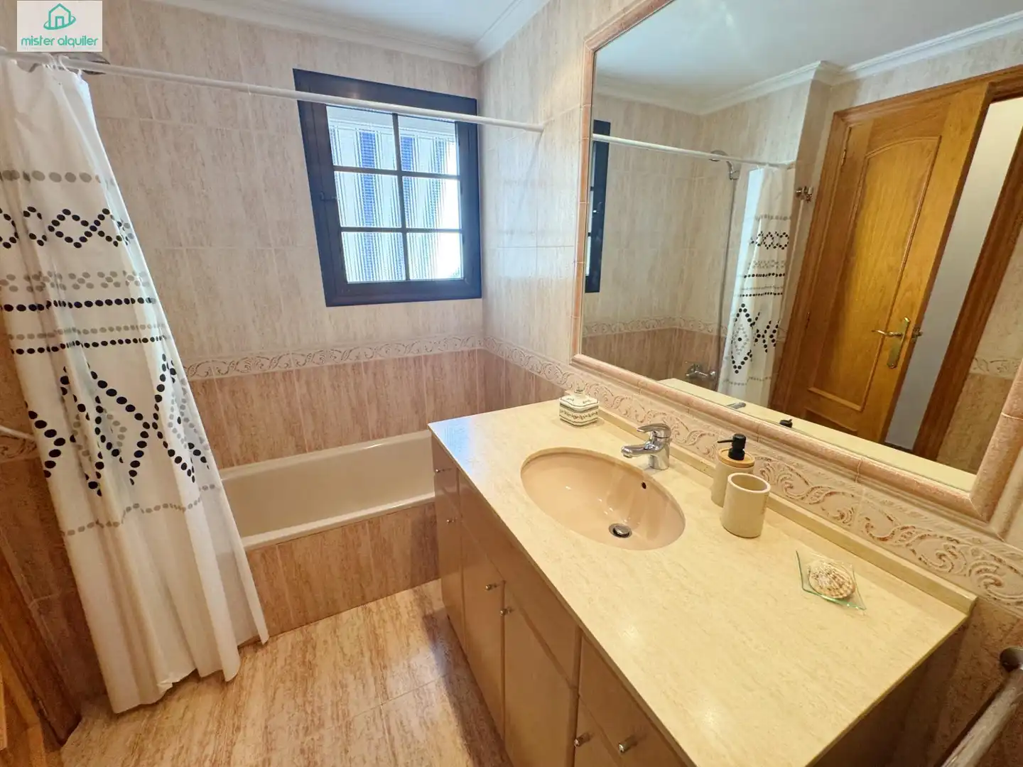 Apartament amb terrassa de lloguer a Calle SANT BARTOLOMEU 128, imagen 28