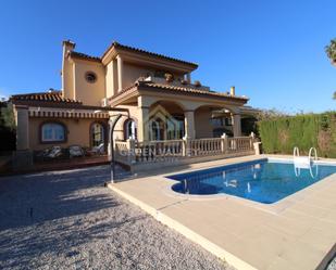 Exterior view of House or chalet for sale in La Alcaidesa  with Air Conditioner and Swimming Pool