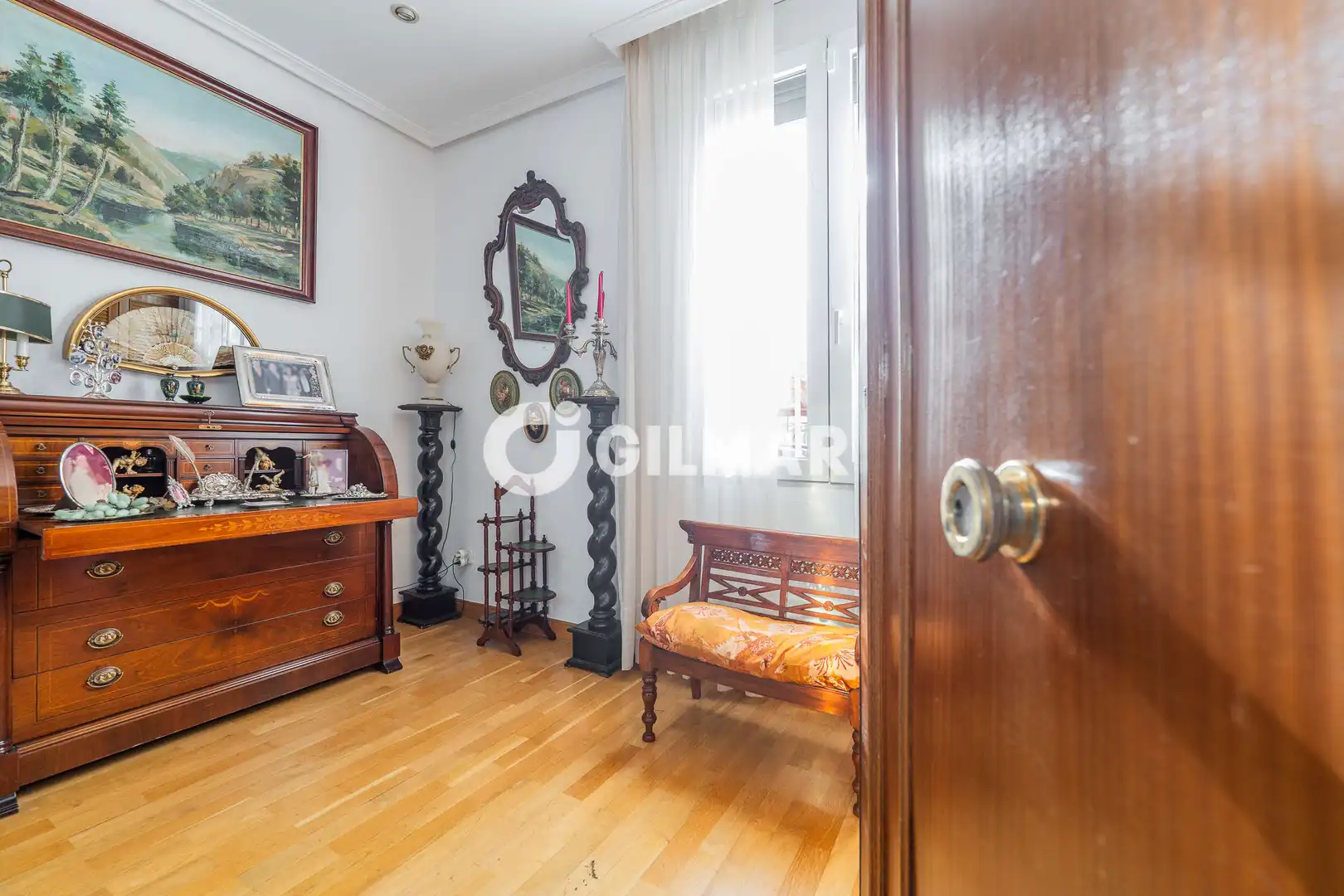 Habitación de Ático en venta en Madrid con Calefacción y Balcón