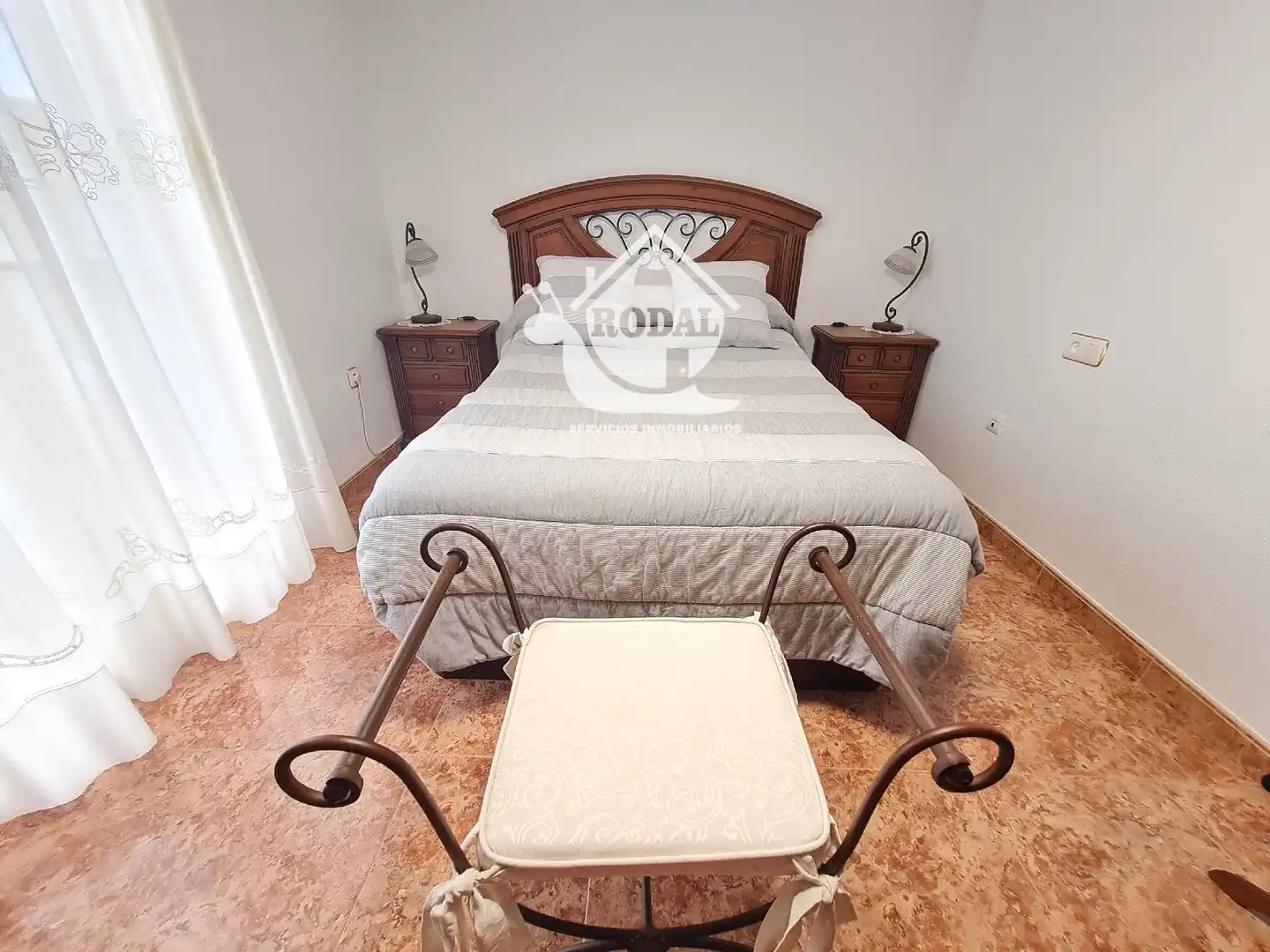 Schlafzimmer von Einfamilien-Reihenhaus zum Verkauf in Huércal de Almería mit Klimaanlage, Heizung und Terrasse