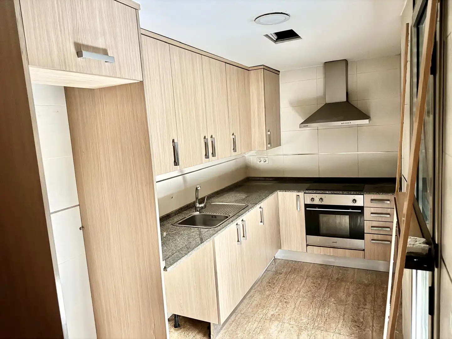 Cocina de Piso en venta en La Pobla de Mafumet con Alarma