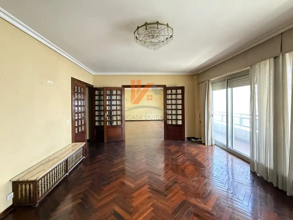 Sala d'estar de Pis en venda en Vigo 