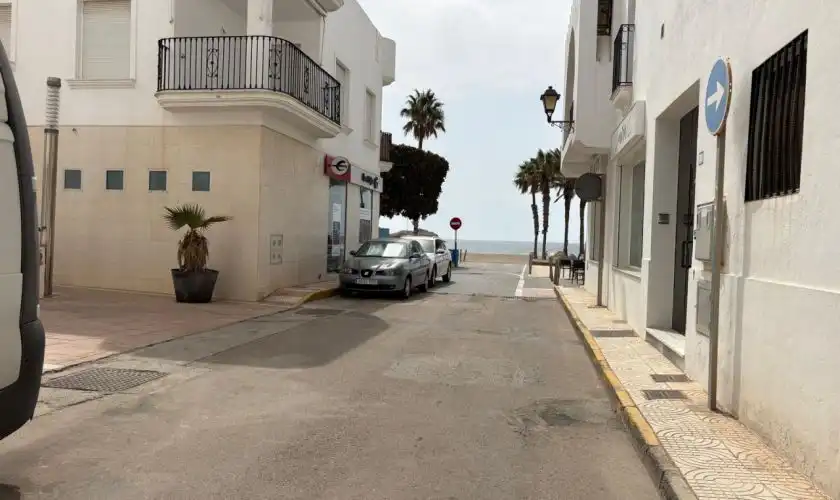 Vista exterior de Estudi en venda en Carboneras amb Aire condicionat, Moblat i Rentadora