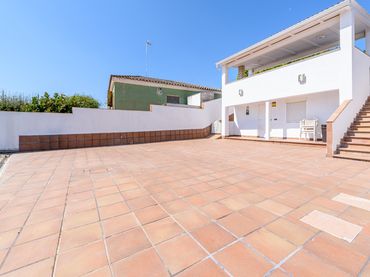 Casa amb balcó en venda a Travessia Terres Cavades V
