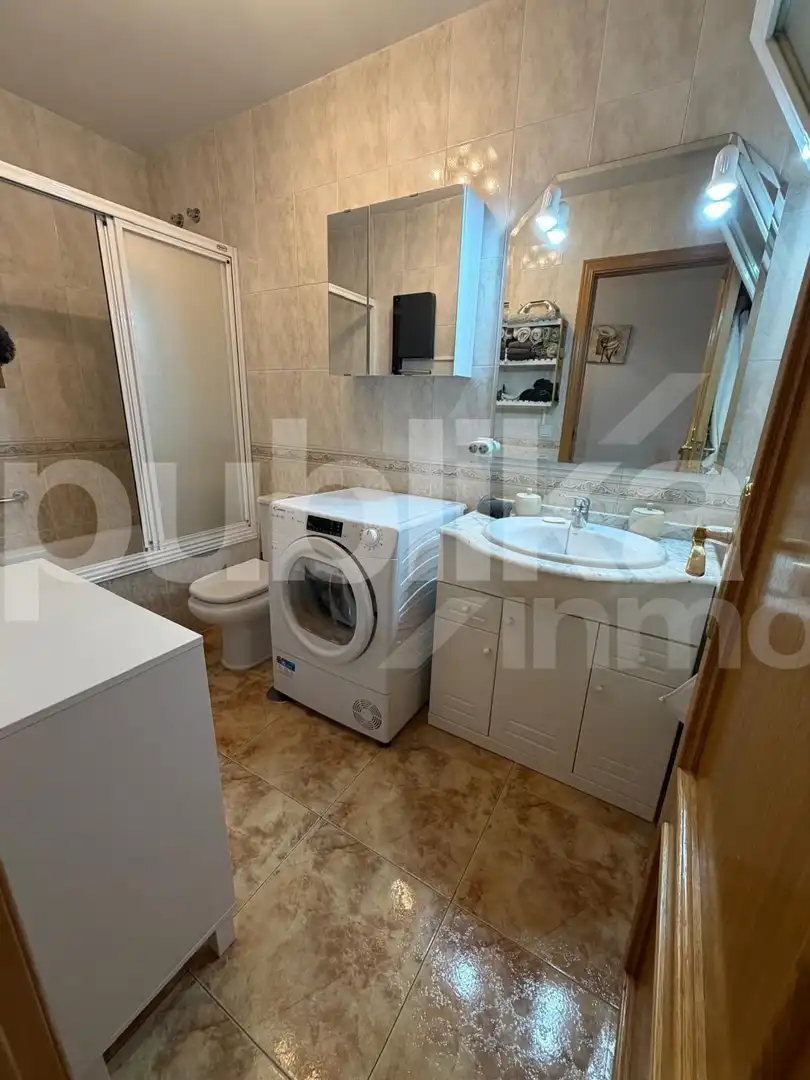 Bany de Pis en venda en Santa Pola amb Aire condicionat, Moblat i Balcó