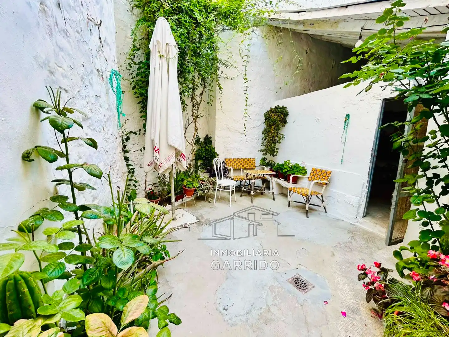 Terrace of Houses for sale in Úbeda  with Furnished, Oven and Washing machine