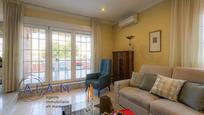 Living room of Single-family semi-detached for sale in Pineda de Mar  with Air Conditioner, Heating and Private garden