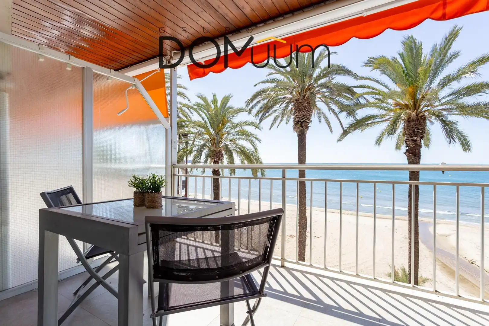 Wohnung zum Verkauf in Salou mit Klimaanlage, Heizung und Terrasse
