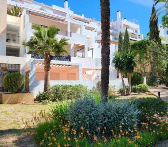 Piso en Venta en Hacienda Torrequebrada