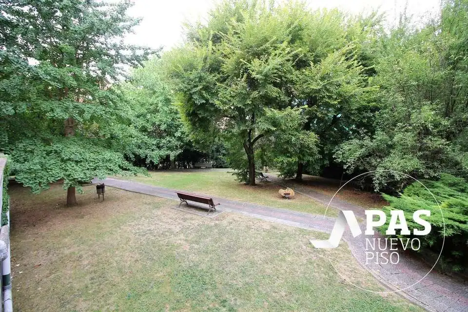 Piso en venta en Santander con Aire acondicionado, Calefacción y Jardín privado