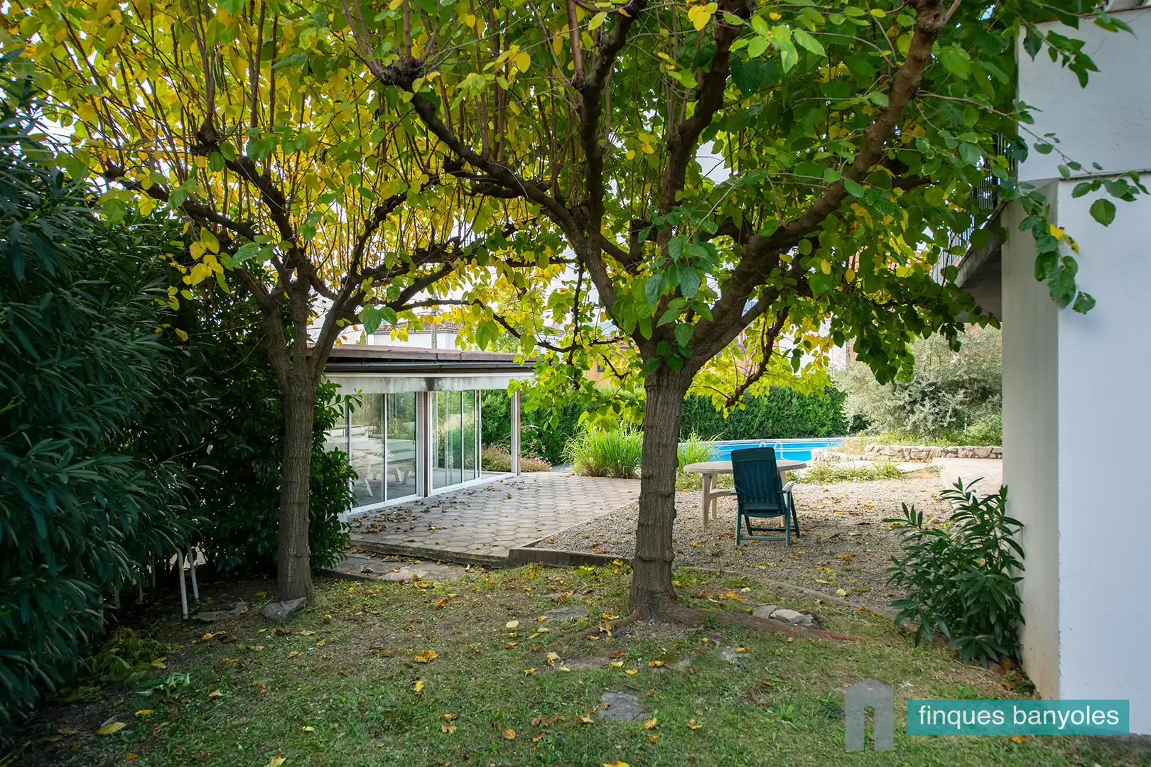 Garden of Houses for sale in Banyoles  with Air Conditioner, Heating and Private garden
