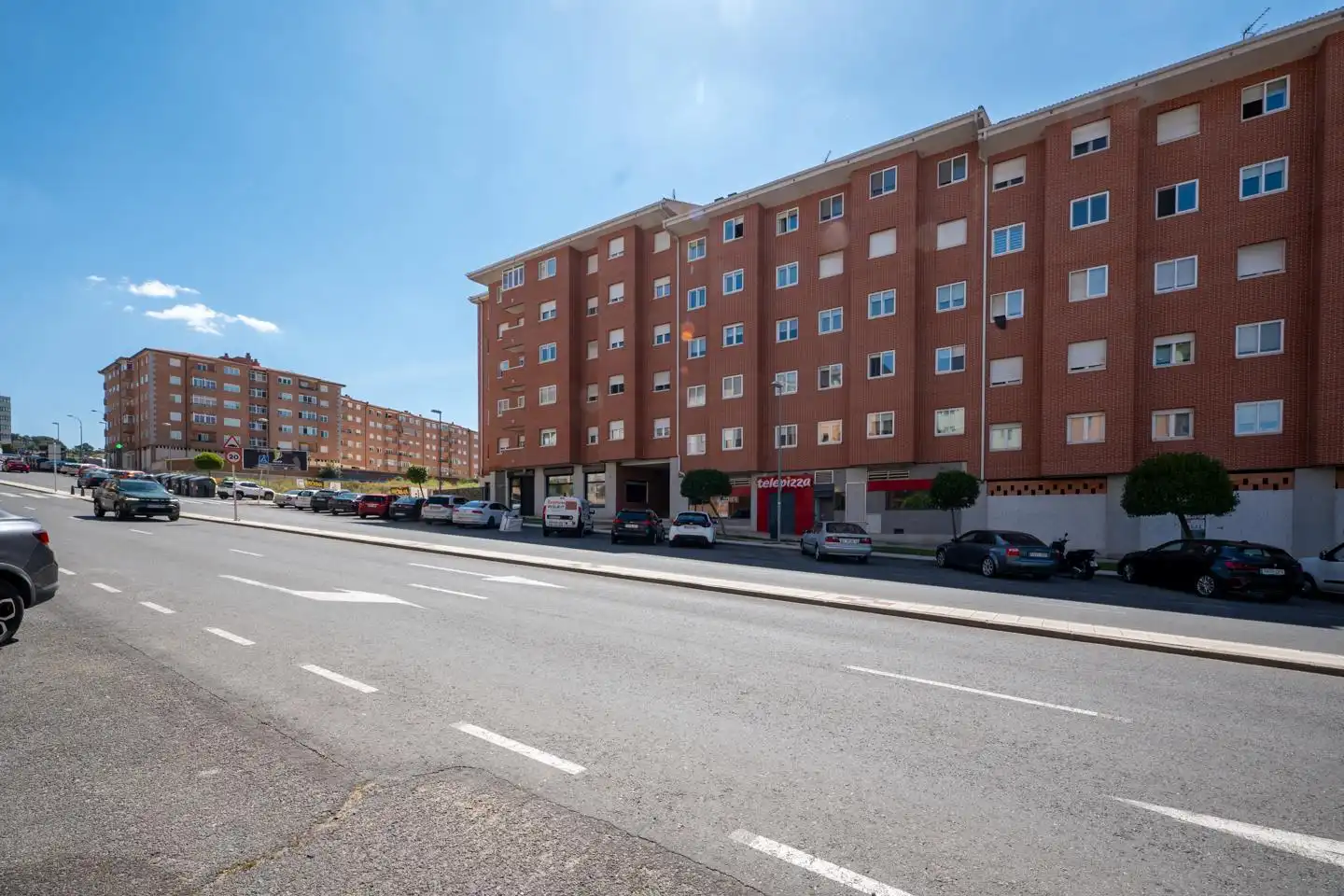 Vista exterior de Piso en venta en Ávila con Calefacción, Parquet y Terraza