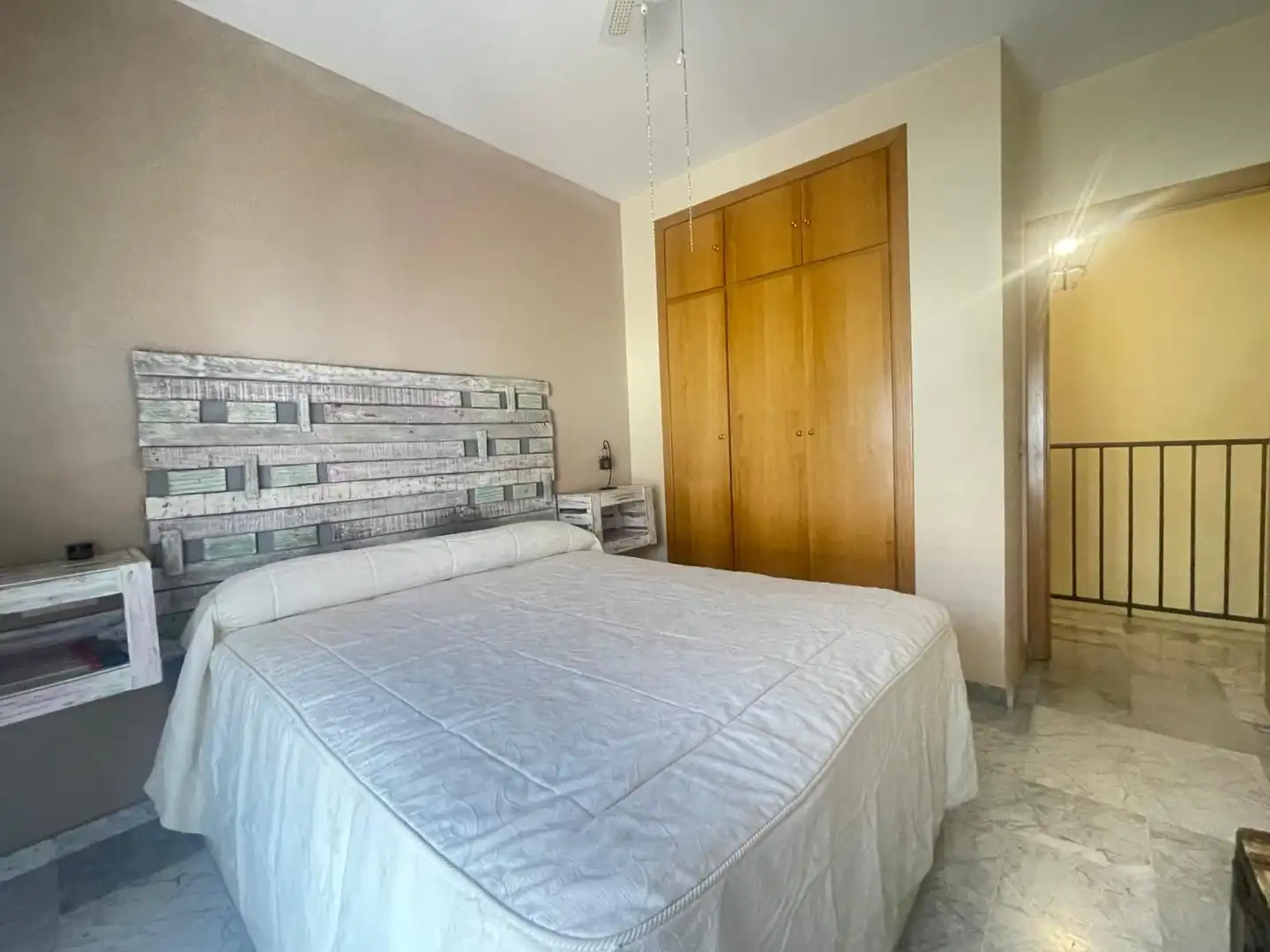 Dormitori de Casa adosada en venda en Cáceres