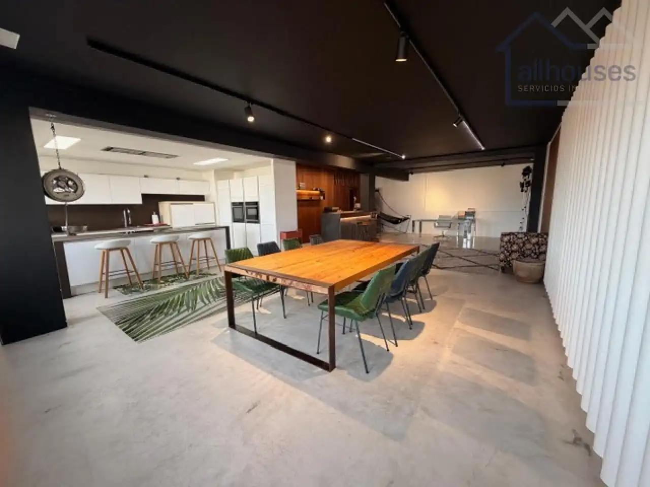 Loft de alquiler en Vigo  con Calefacción, Trastero y Amueblado