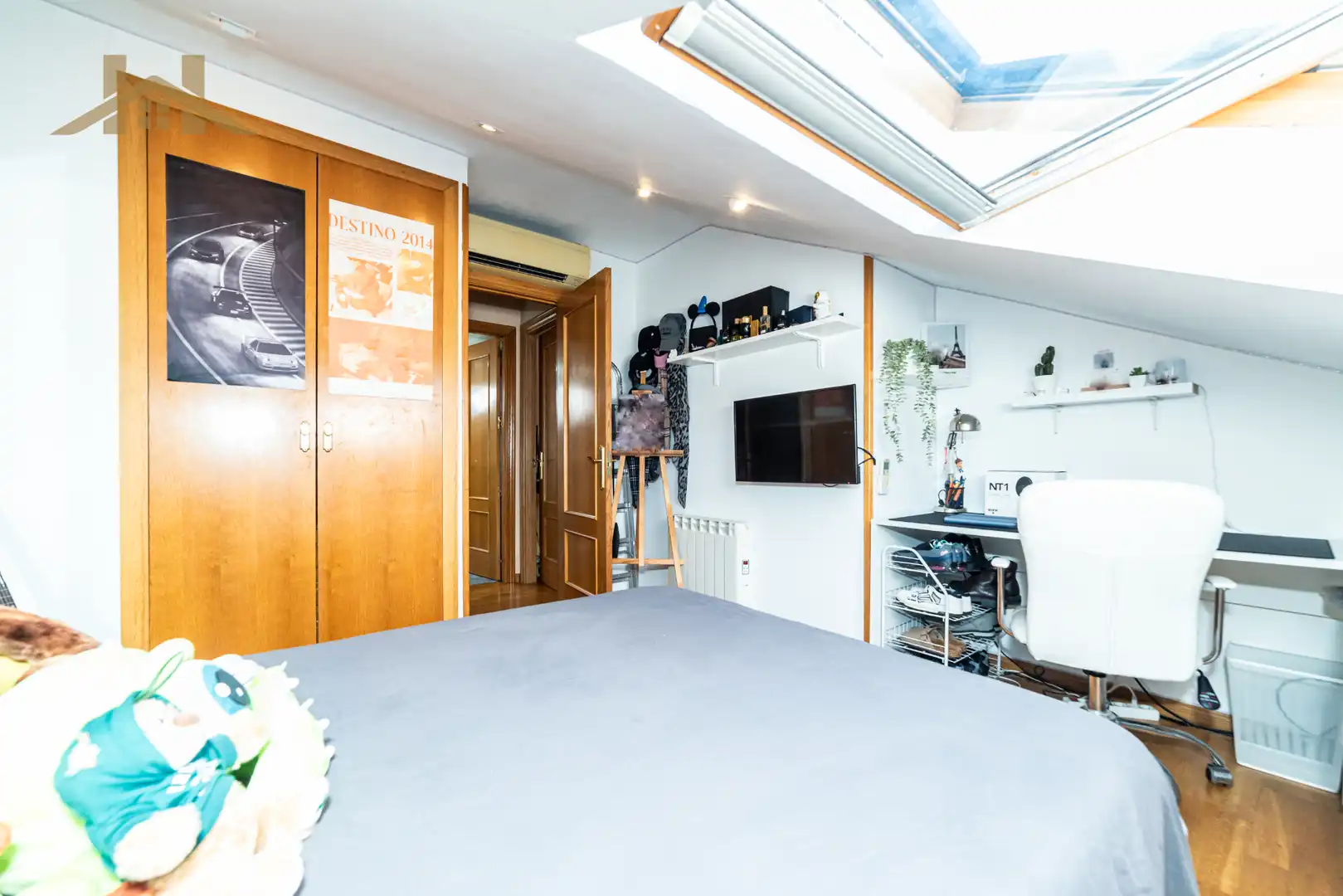 Bedroom of Attic for sale in El Escorial  with Air Conditioner, Heating and Terrace
