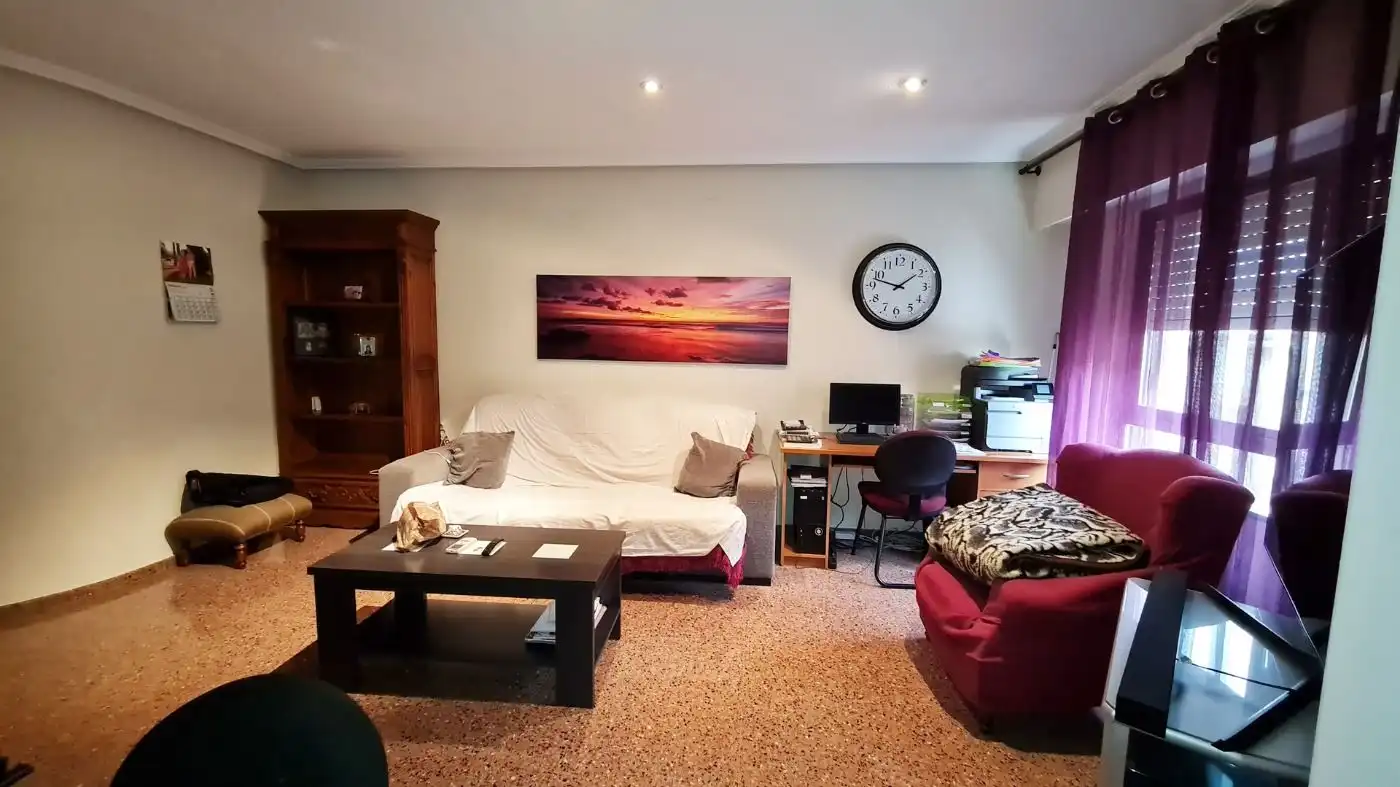 Sala d'estar de Pis en venda en Petrer amb Aire condicionat, Traster i Moblat