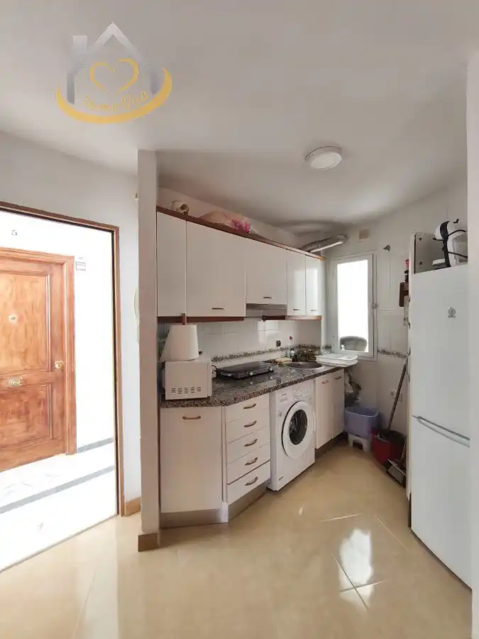 Cuina de Apartament en venda en La Antilla amb Terrassa i Moblat