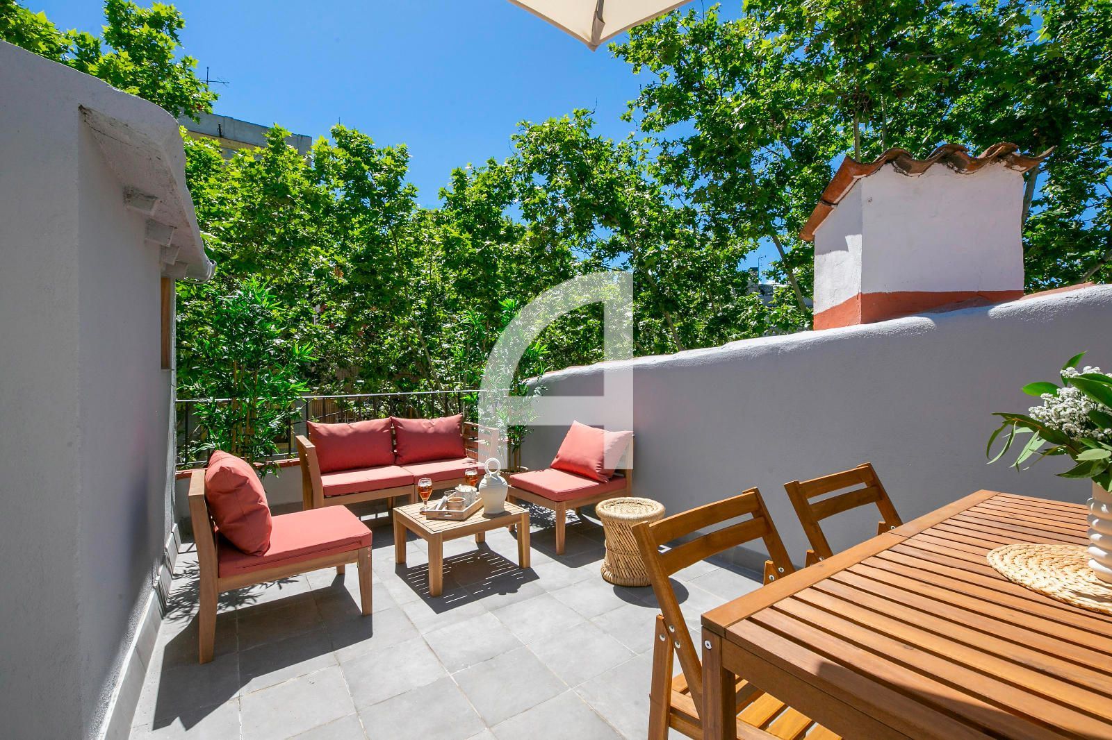 Terrace of Flat to rent in  Barcelona Capital  with Air Conditioner, Heating and Parquet flooring