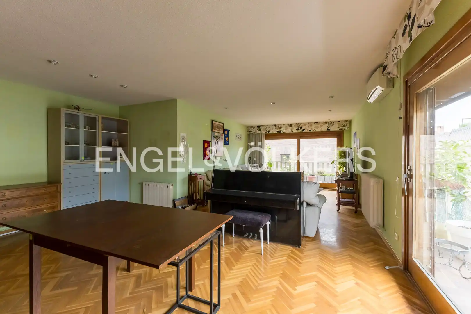 Penthouse with pool for sale in Ciudad Lineal, imagen 4