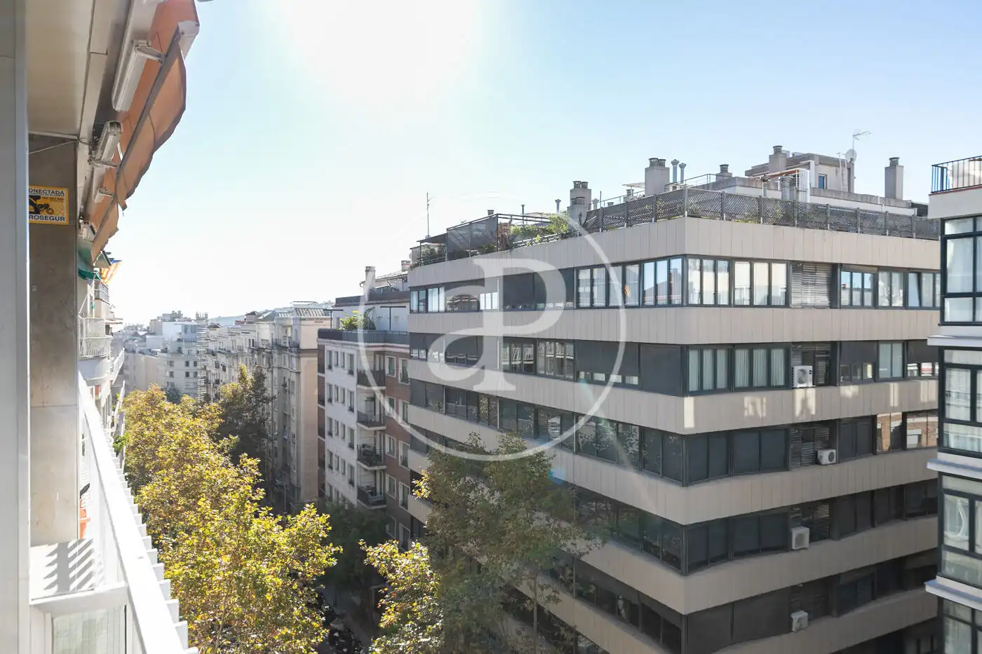 Vista exterior de Piso en venta en Barcelona con Aire acondicionado, Calefacción y Balcón