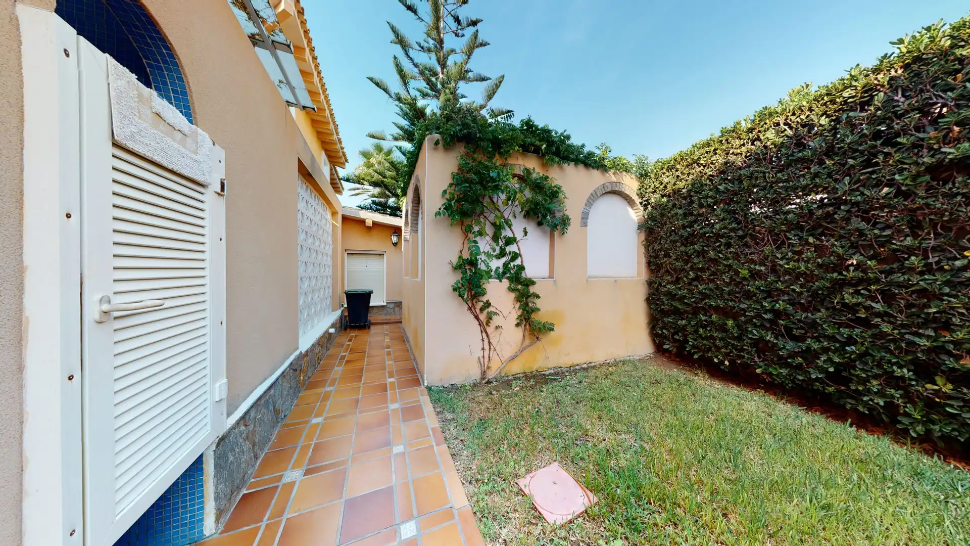 Jardí de Casa o xalet en venda en Orihuela amb Jardí privat