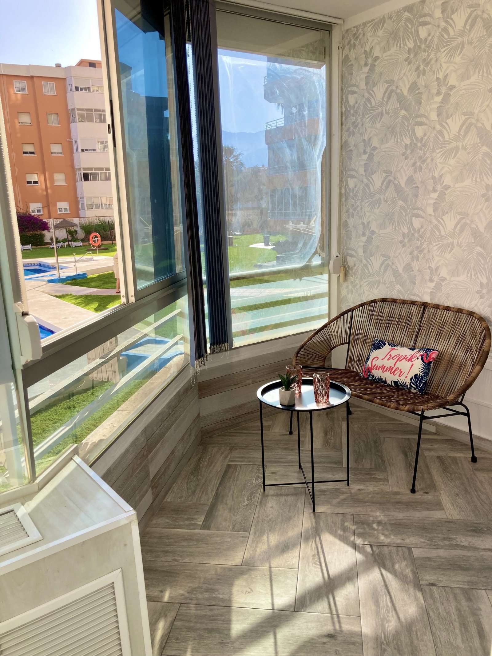 Bedroom of Study for share in Torremolinos  with Air Conditioner, Terrace and Furnished