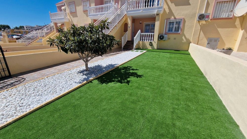 Garden of Single-family semi-detached for sale in Orihuela  with Air Conditioner, Terrace and Furnished