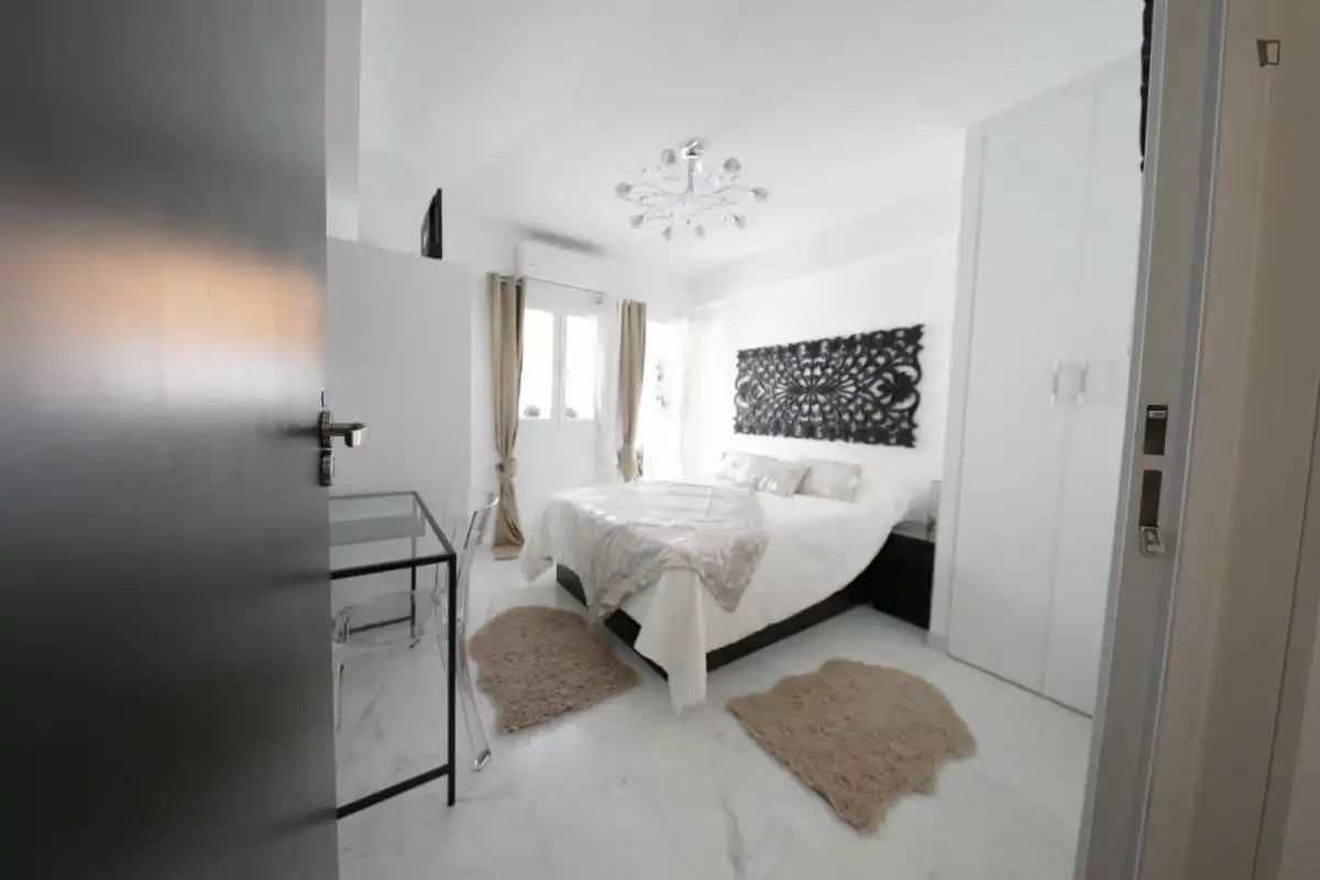 Habitación en Puerta del Ángel