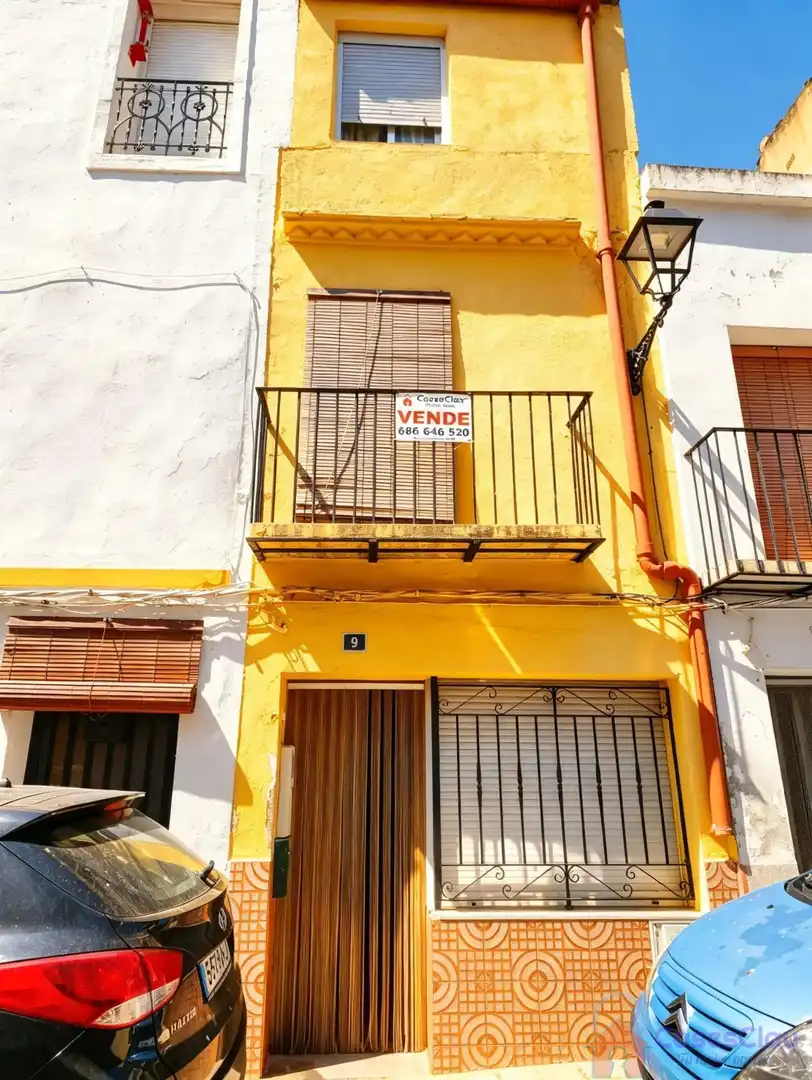 Vista exterior de Casa o chalet en venta en Benlloc con Terraza