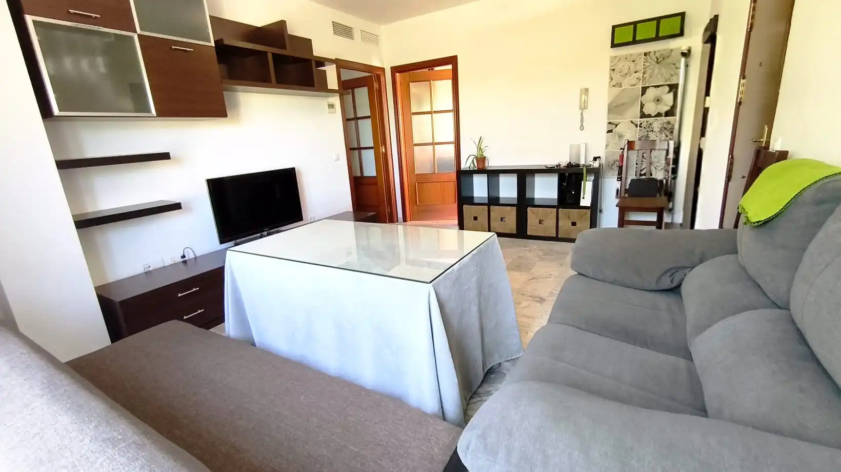 Living room of Apartments for rent in Badajoz  with Air Conditioner, Furnished and Oven