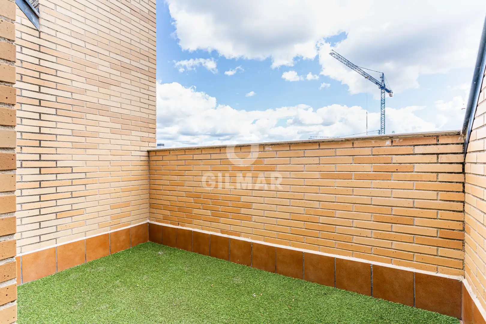 Terrasse von Maisonette zum Verkauf in Boadilla del Monte mit Heizung, Abstellraum und Schwimmbad