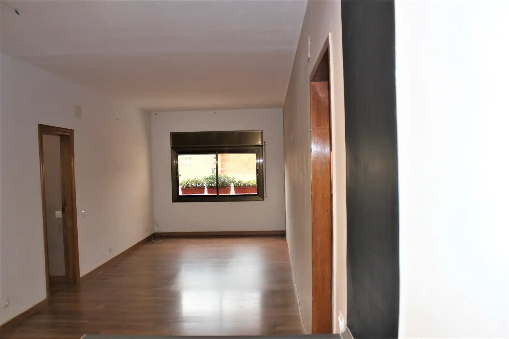 Flat for sale in Esplugues de Llobregat  with Air Conditioner, Parquet flooring and Furnished