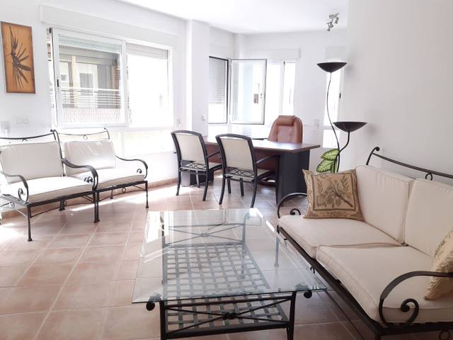 Oficina en Alquiler en Plaza Constitución, 8 en Zona Pueblo