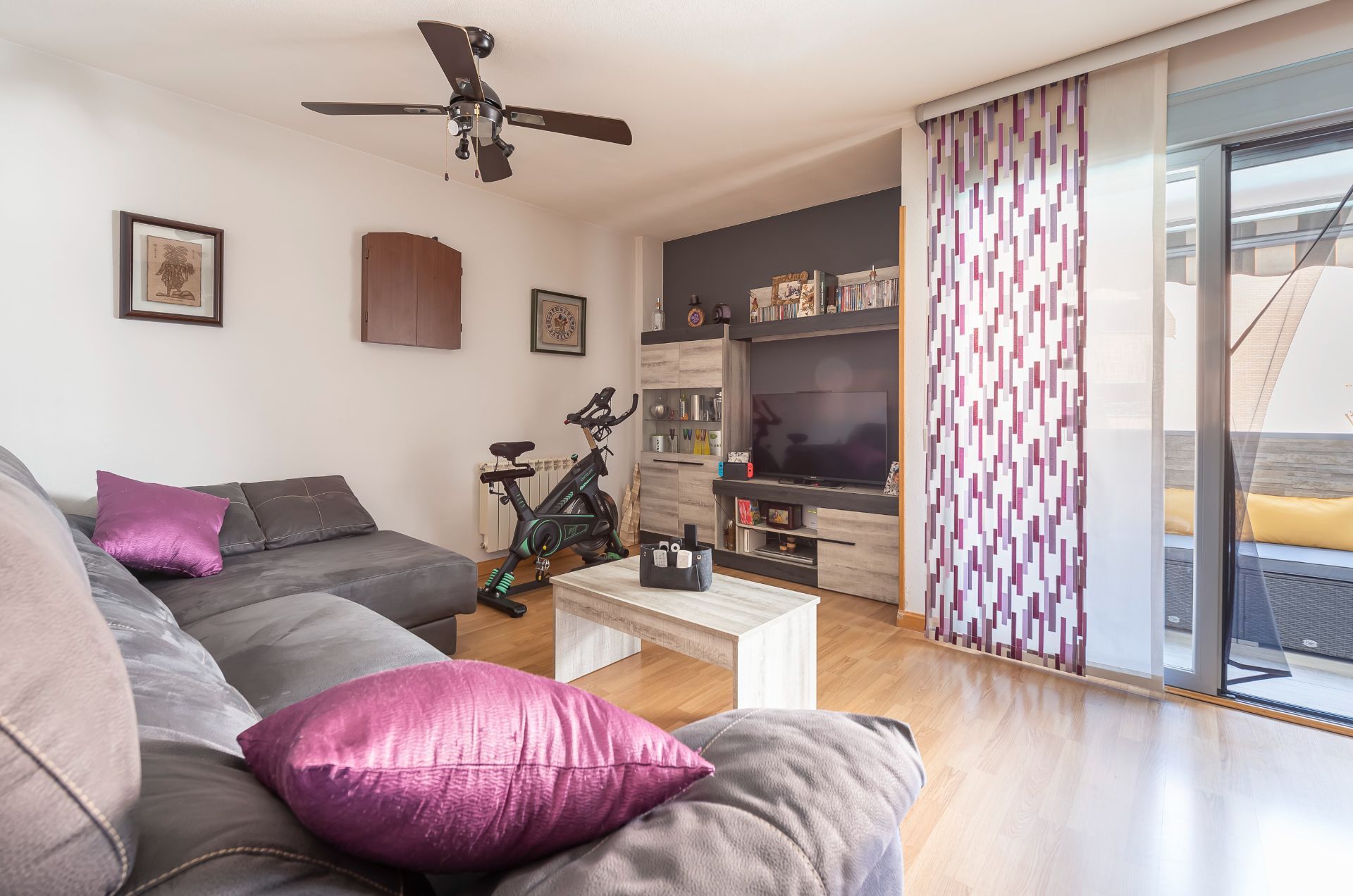 Living room of Flat for sale in Rivas-Vaciamadrid  with Air Conditioner, Heating and Terrace