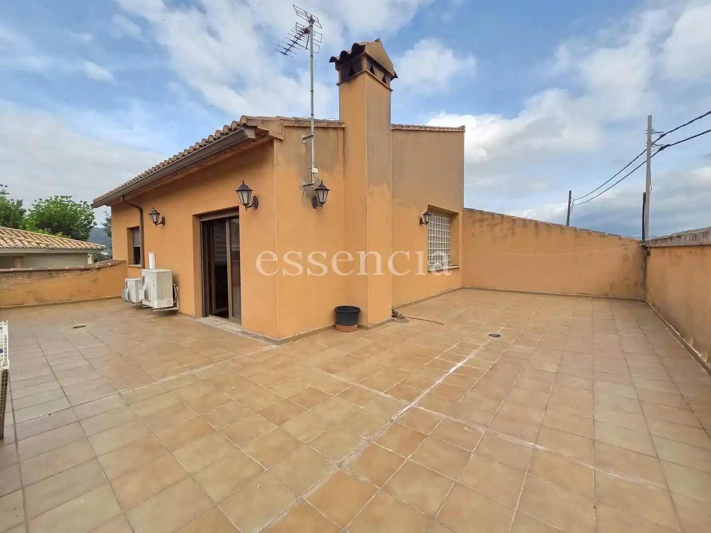 Exterior view of Houses for sale in Terrateig  with Air Conditioner, Private garden and Terrace