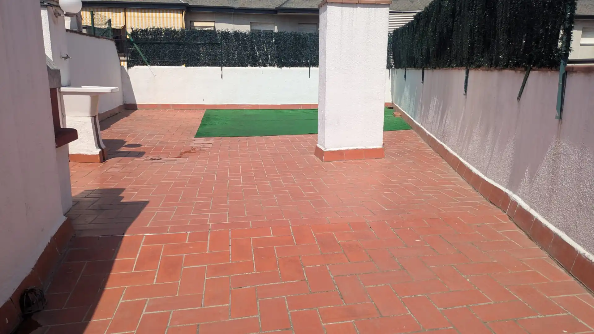 Terraza de Ático en venta en Sant Andreu de la Barca con Calefacción, Terraza y Trastero